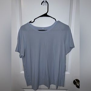 Lululemon quick pace short sleeve shirt - UV protection fabric. Light blue